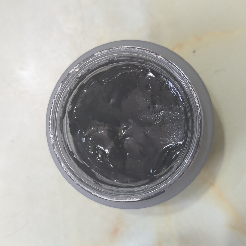 Younique Perfecting Mask - Picture 2 of 2
